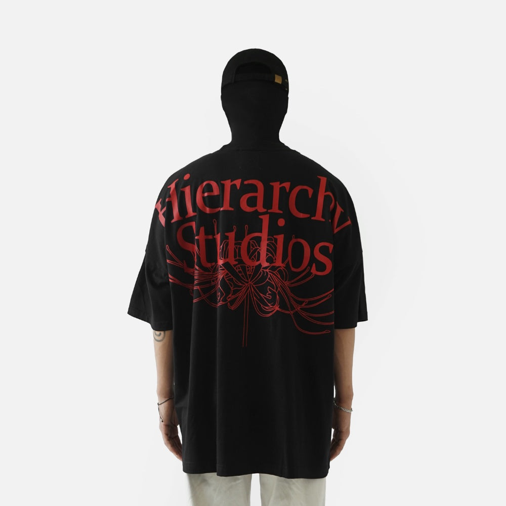 Flowers Wide Spider Lily Oversized T-shirt Black