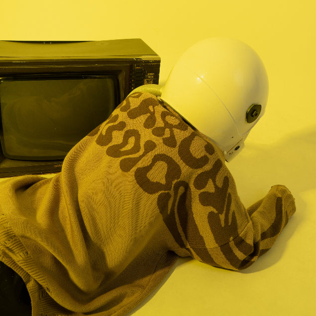 HIERARCHY STUDIOS New Error - Beige Fluid Wide Oversized Knit Sweater
