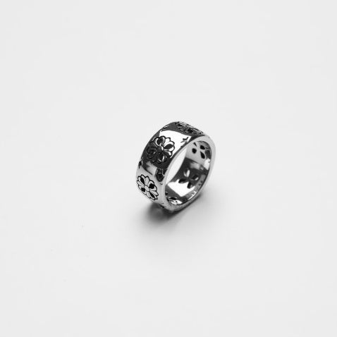 Hierarchy Studios - Royal Cross Ring