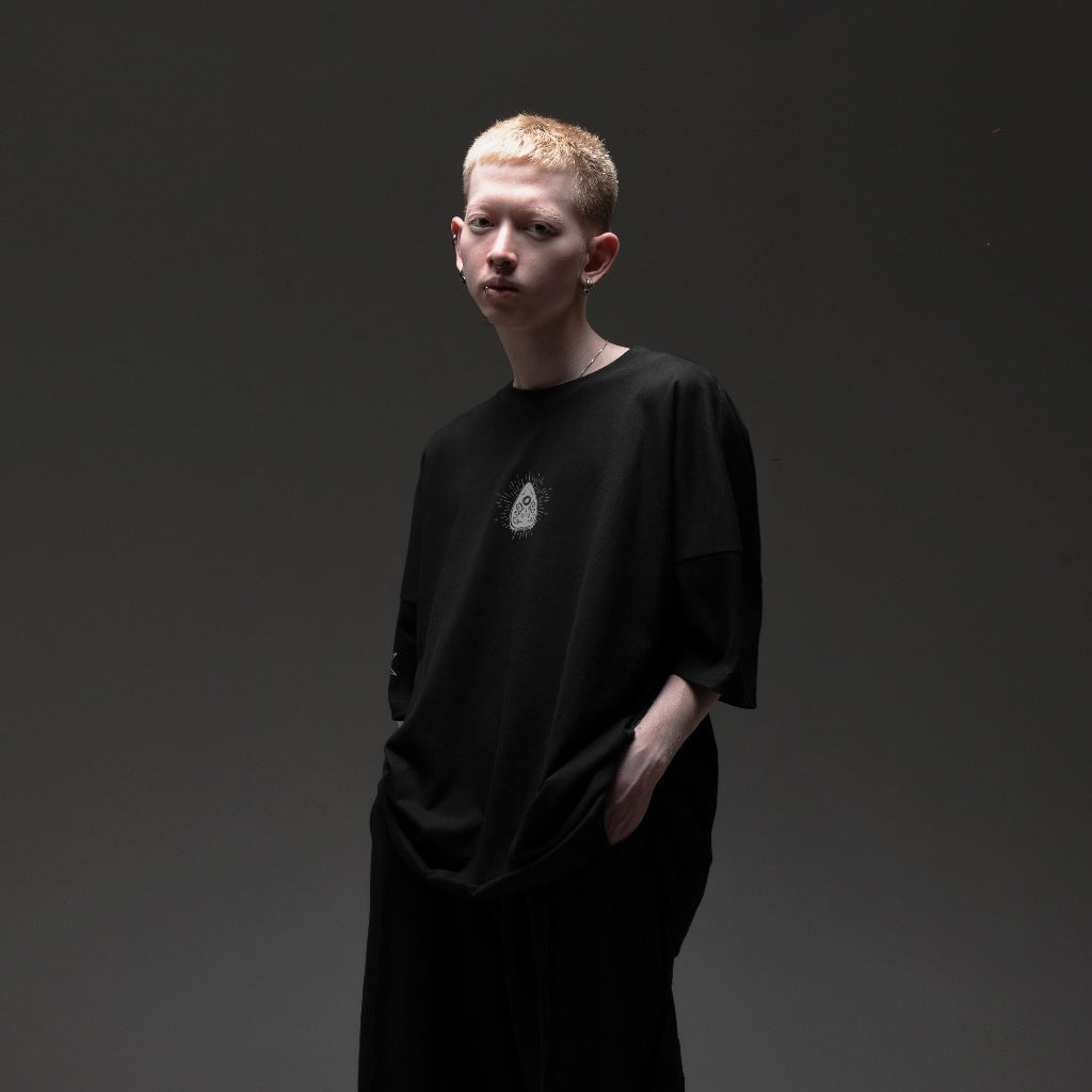 HIERARCHY STUDIOS Unruled - Black Spirit Vessel Wide Oversized T-Shirt