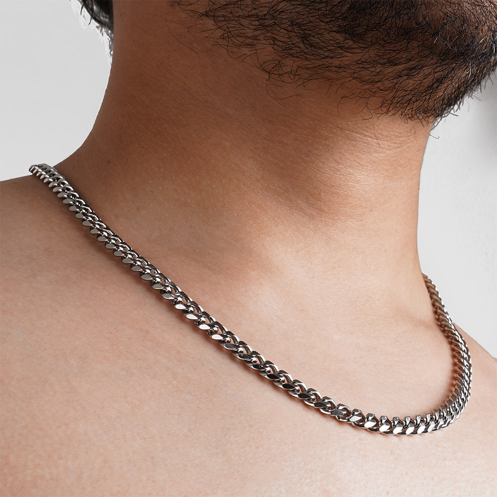 Hierarchy Studios - Thin Chain Necklace