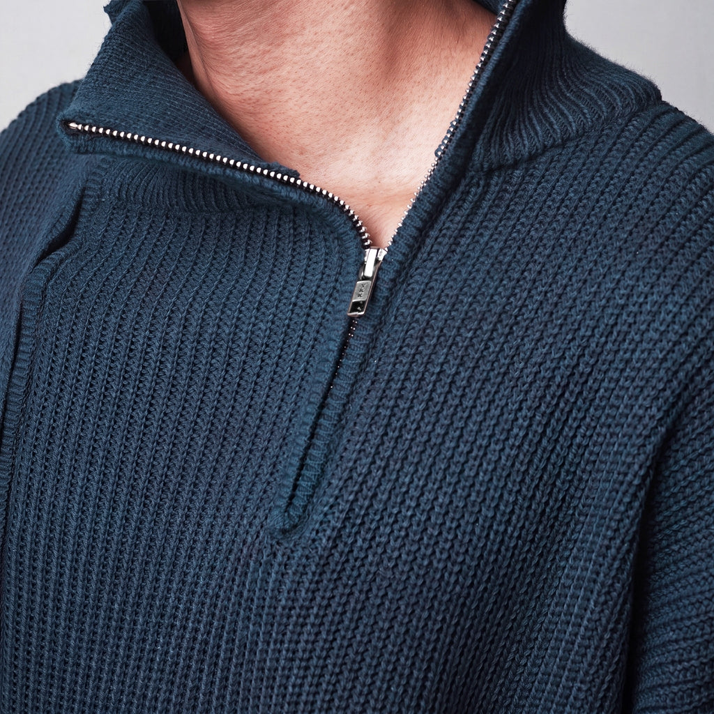 Hierarchy Studios HOLLOWS - Blue Knit Fractured Sweater