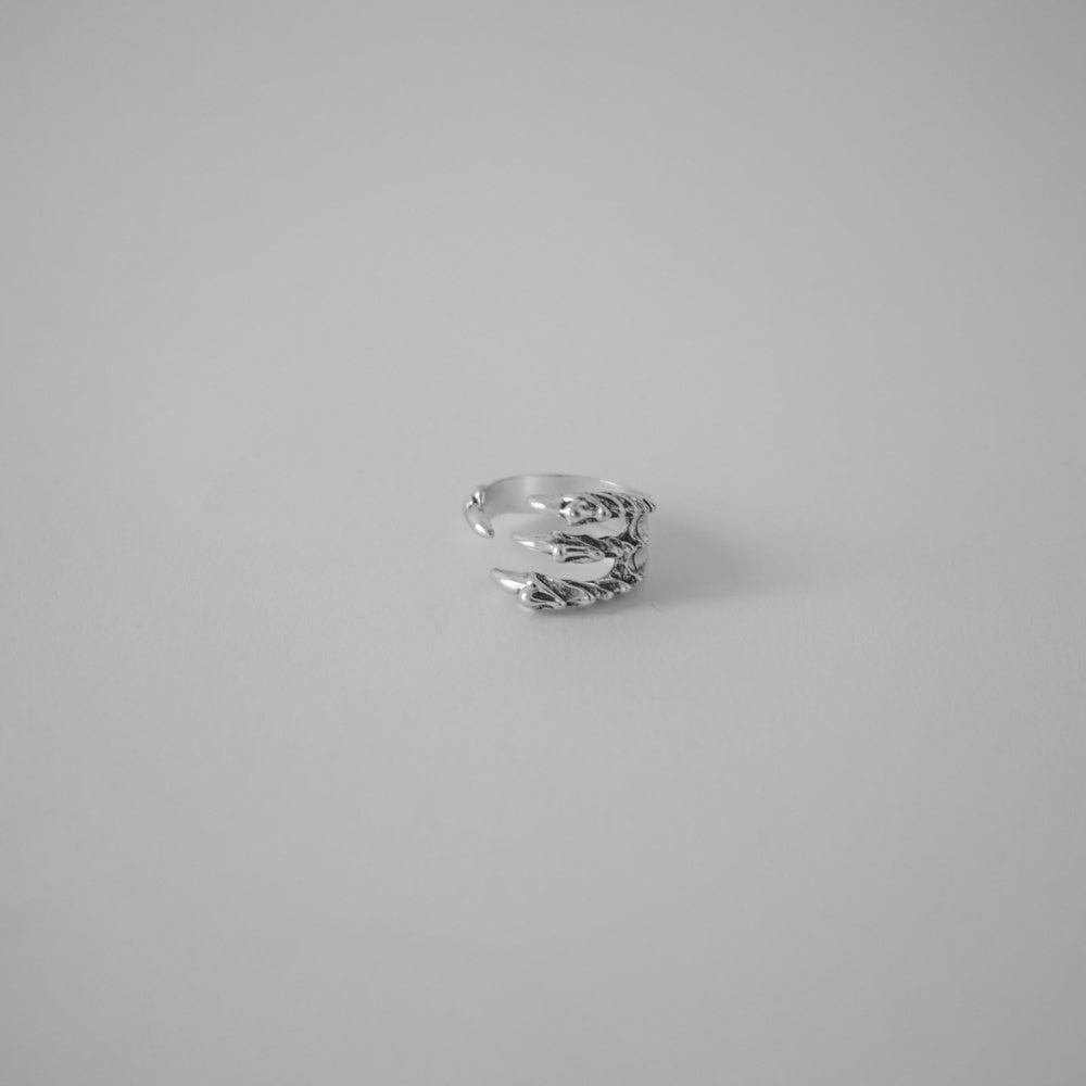 Dragon Grip Ring