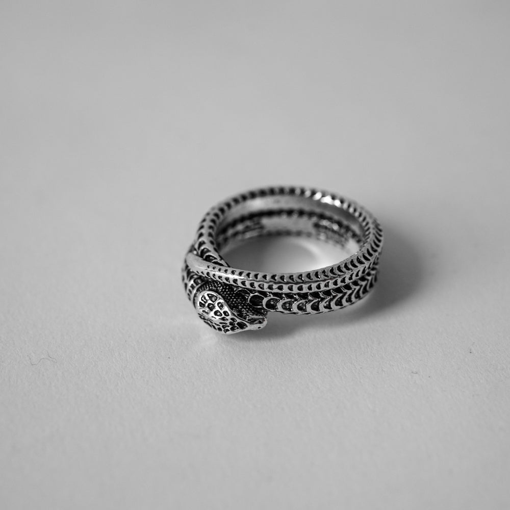 Round Snake Ring