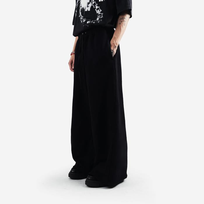 Black Darts Baggy Pants