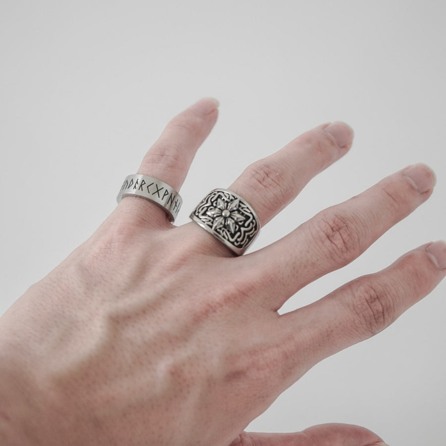 Six Star Ring