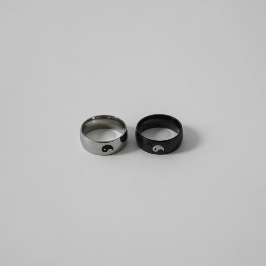 Yin Yang Ring