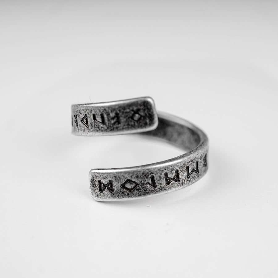 Runic Circle Vintage Ring