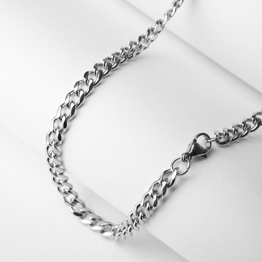 Hierarchy Studios - Thin Chain Necklace