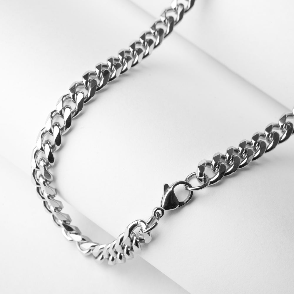 Hierarchy Studios - Thin Chain Necklace
