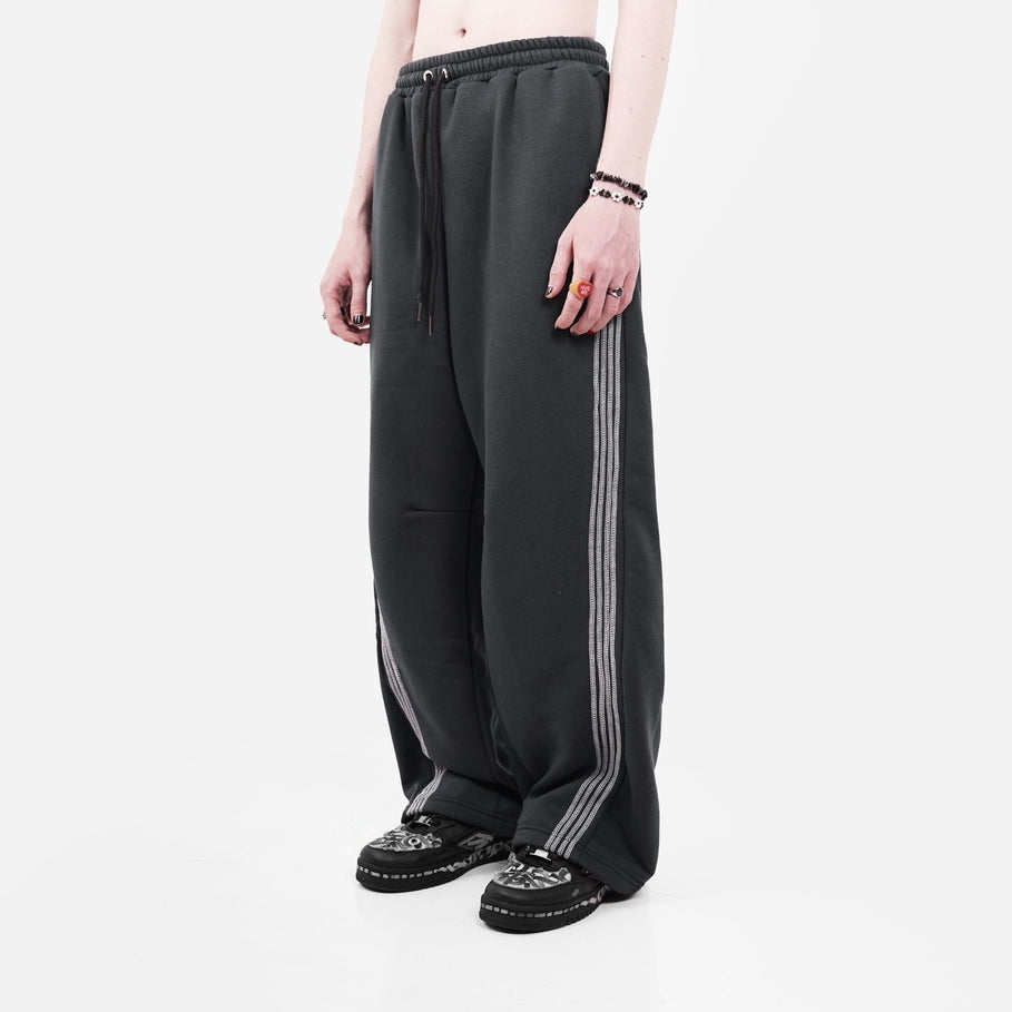 HIERARCHY STUDIOS TMTNW - Grey Four Stripes Baggy Pants