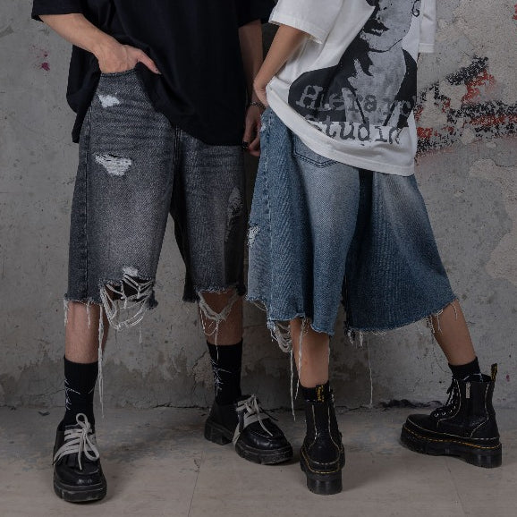 HIERARCHY STUDIOS TYPEWRITER - Grey Ripped Denim Jorts