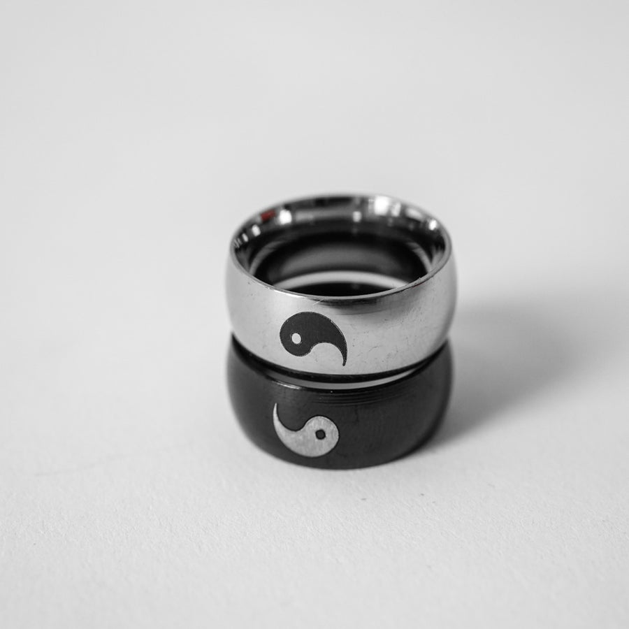 Yin Yang Ring