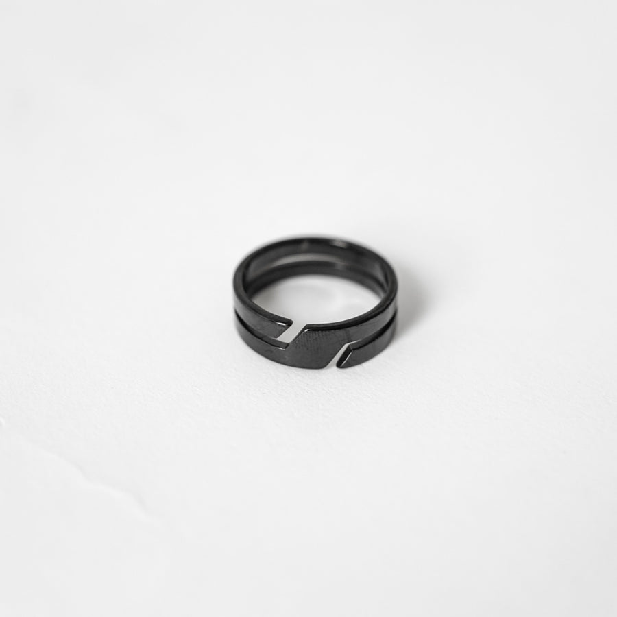 Broken Ring