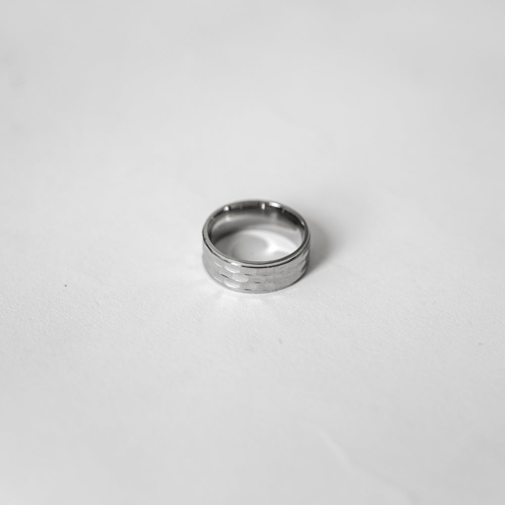 Jagged Ring