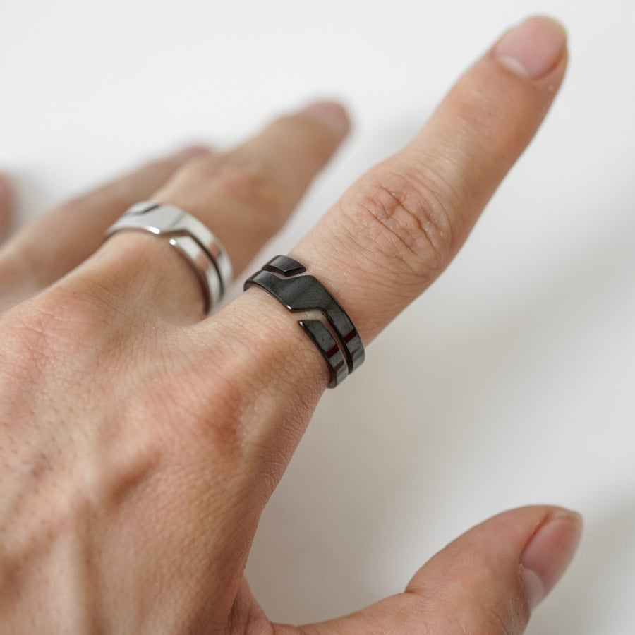 Broken Ring
