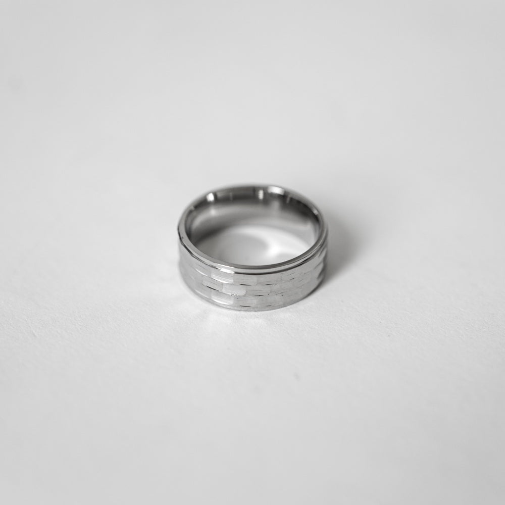Jagged Ring