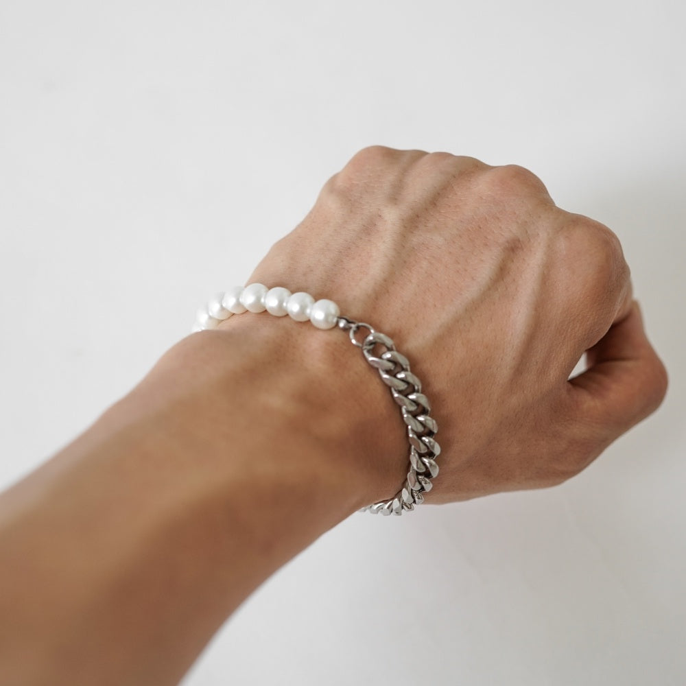 Hierarchy Studios - Pearl Chain Bracelet