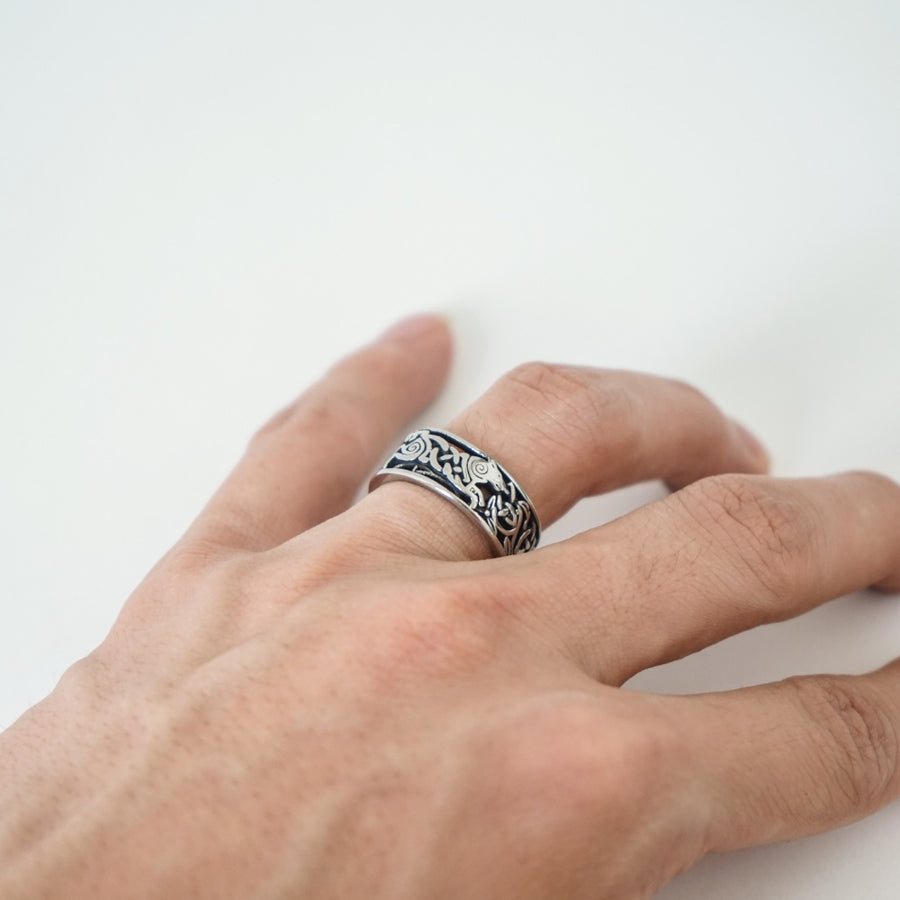 Abstract Wolf Ring
