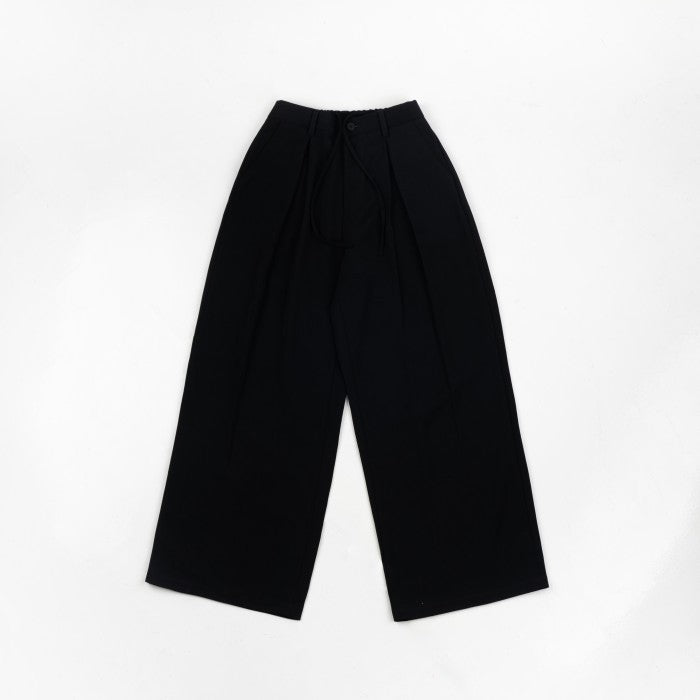 HIERARCHY STUDIOS Unruled - Black Tuck Slacks Trousers