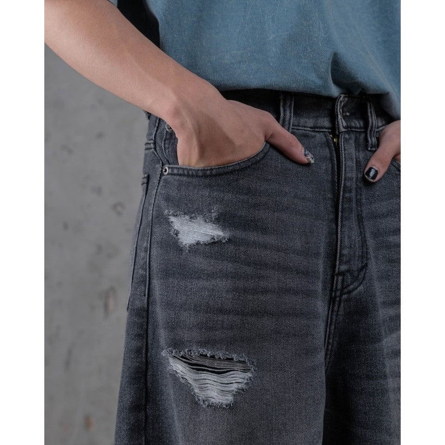 HIERARCHY STUDIOS TYPEWRITER - Grey Ripped Denim Jorts